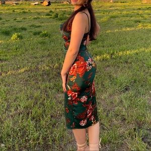 Pretty Little Thing Emerald Green Flower Print Dress